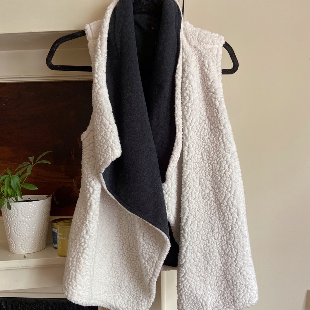 Sherpa vest